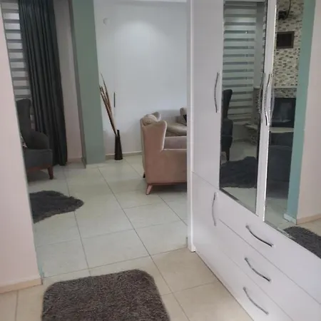 Vilă Amira T